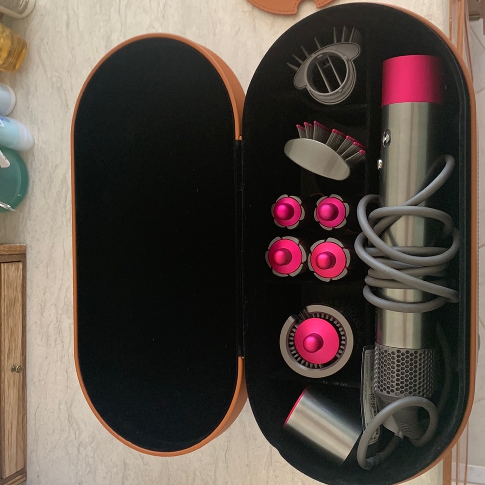 Airwrap Complete Styler - Refurbished
